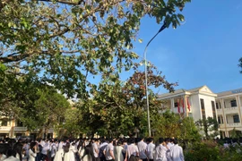 Nghệ An chi hơn 30 tỷ đồng hỗ trợ nhà trường dạy học thêm