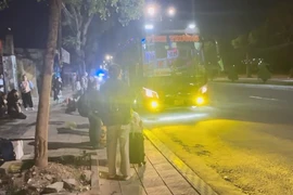 Xử phạt xe khách 38 chỗ “nhồi” 53 người trên tuyến Quảng Trị – Đà Nẵng