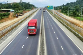 Hình ảnh cao tốc hơn 2.100 tỷ đồng, 'mảnh ghép' cuối nối hai trục qua Đà Nẵng