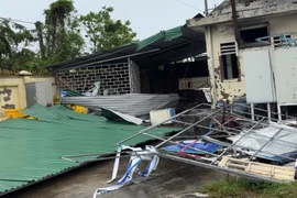 Bão số 5 quét qua Nghệ An để lại nhiều thiệt hại nặng nề cho hệ thống y tế 