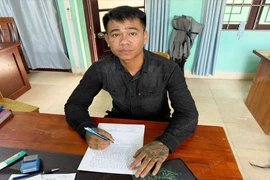 Bắt Chánh "Neymar" dùng vỏ chai bia tấn công người đàn ông trong quán nhậu 