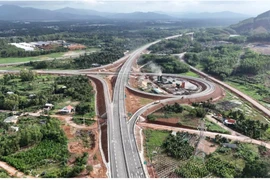 Loạt dự án thành phần cao tốc Bắc – Nam 'chạy đua' để khai thác trước Tết