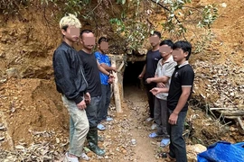  Bắt quả tang 7 đối tượng tổ chức khai thác vàng trái phép ở Đà Nẵng