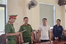 Khởi tố hiệu trưởng và giáo viên vì tự ý nâng điểm cho thí sinh