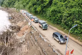 Triệu trái tim hướng về miền Tây Nghệ An sau trận lũ lịch sử