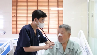 Cấp cứu kịp thời, nhiều người cao tuổi đột quỵ thoát tử vong