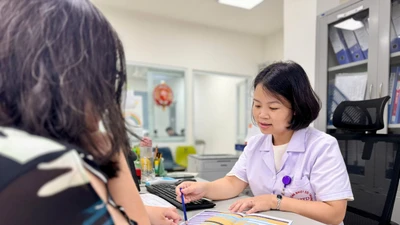 Phòng bệnh hiệu quả trong mùa mưa bão