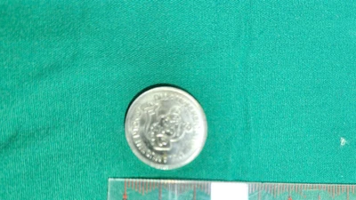 Cuộc chạy đua sinh tử cứu em bé nuốt đồng xu
