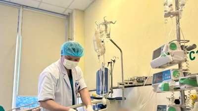 Mổ não giành sự sống trong giờ vàng cho bệnh nhân vô danh