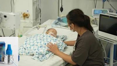 Trẻ hơn 1 tuổi suy hô hấp nặng vì uống phải tinh dầu đuổi muỗi