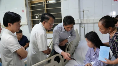 Sức khỏe nạn nhân vụ lật tàu Vịnh Xanh 58 trên Vịnh Hạ Long
