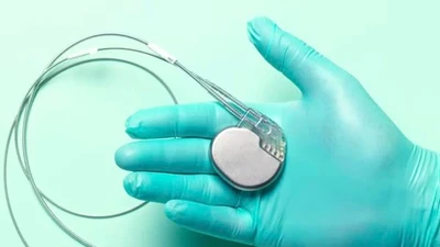 Máy tạo nhịp tim khắc phục nhịp chậm thế nào?