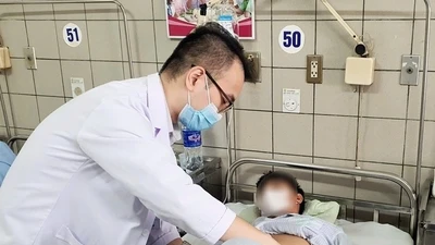 30 tuổi suy thận giai đoạn cuối vì bỏ qua dấu hiệu cảnh báo