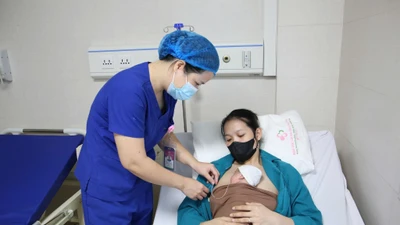 Hành trình 103 ngày hồi sinh trẻ sinh non 24 tuần nặng 550g