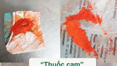 Trẻ ngộ độc chì sau 7 ngày bôi, uống thuốc cam chữa viêm da