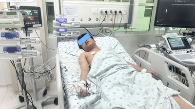 Ho sốt, đau bụng, trẻ 14 tuổi mắc hai bệnh lý nguy hiểm cùng lúc