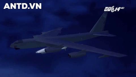 Ngoài tên lửa Tomahawk máy bay ném bom B-52 có khả năng triển khai tên lửa hành trình chiến lược tầm xa AGM-86C có tầm bắn 1.100km. Những tên lửa này được phóng từ khoảng cách rất cao và rất xa nên rất an toàn cho máy bay B-52H trước các hệ thống phòng không của đối phương.