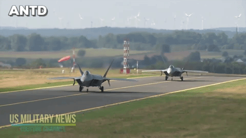 "Toàn bộ tiêm kích F-22 Raptor tại căn cứ không quân Al Udeid ở Qatar đã quay trở về căn cứ", thông báo mới đây của không quân Mỹ cho biết.