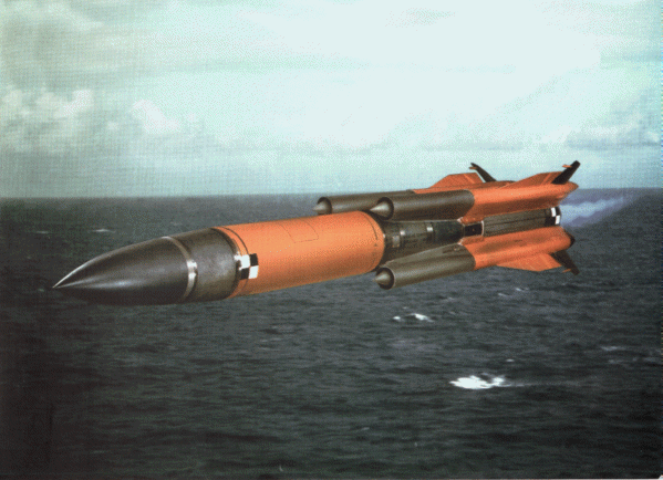 Mặt khác, phương thức dẫn bắn bằng radar thụ động cho phép tên lửa nhận diện những nguồn gây nhiễu tích cực và sử dụng chúng làm kênh dẫn đường. Đặc tính này khiến cho P-270 Moskit có khả năng chống chế áp điện tử rất cao.