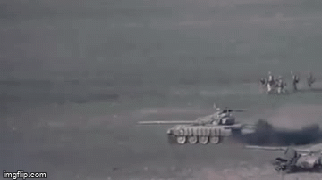 Theo số liệu tính đến tối 28/9, thiệt hại của Quân đội Azerbaijan đã tăng gấp đôi. Theo hãng tin REGNUM của Nga, sau một cuộc họp ngày 28/9, Quân đội Azerbaijan được xác nhận đã mất 47 thiết giáp (chủ yếu là xe tăng), 36 máy bay không người lái và hơn 400 binh sĩ chết hoặc bị thương.