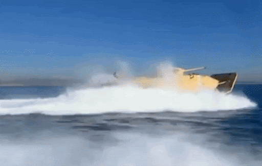  Xe thiết giáp lội nước tấn công tiên tiến (Advanced Amphibious Assault Vehicle - AAAV) là sản phẩm do Tập đoàn General Dynamics phát triển để trang bị cho Thủy quân lục chiến Mỹ.