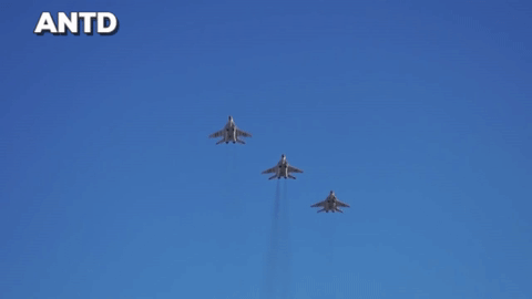 Nga cho hay hiệu quả tác chiến của MiG-29SMT đã tăng gấp 2,5 lần so với biến thể MiG-29, đồng thời chí phí hoạt động đã giảm khoảng 40%.