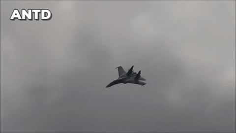 Ít nhất đây là lần thứ 2 trong năm nay Nga điều động chiến đấu cơ Su-35 lên chặn đứng máy bay Israel không cho không kích.