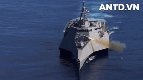 "Với NSM, bạn có thể tấn công hầu hết các khu vực ở biển Đông", Bryan Clark, nghiên cứu viên cao cấp tại Trung tâm Đánh giá Ngân sách và Chiến lược bình luận.