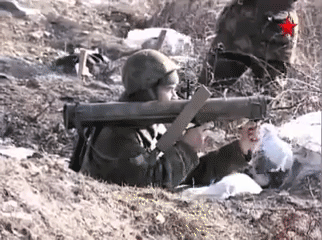 RPO-A Shmel phóng tên lửa nhiệt áp, được mệnh danh là "ống phóng của quỷ", do Nga sản xuất.