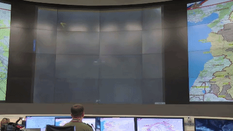 Sự thành công ngoài mong đợi của Kalibr khiến Mỹ mất đi thế độc quyền trong việc sử dụng tên lửa Tomahawk đánh phủ đầu và phải ngầm thán phục công nghệ tên lửa của Nga.