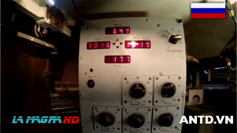 Chúng cũng là loại vũ khí độc quyền tương tự như MiG-31 và một số vũ khí độc bản khác do Liên Xô phát triển. Cận cảnh bảng điều khiển của hệ thống pháo nhiệt áp TOS-1A.