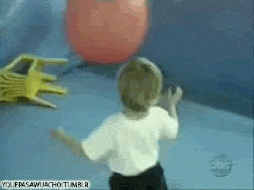 Gậy ông lại đập "đầu" ông.