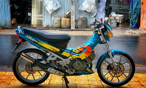 Xe máy Suzuki Stinger 120 “hàng hiếm” hơn 100 triệu đồng