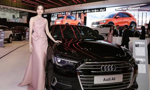 Dàn sao Việt đọ dáng xe sang Audi tại triển lãm VMS 2019 