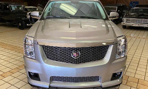 Đấu giá Cadillac Escalade V8 6.2L siêu nạp độc nhất