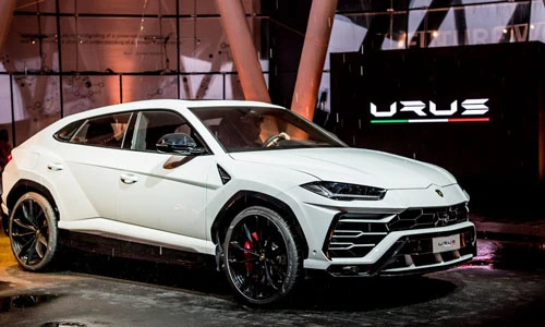 Siêu SUV Lamborghini Urus "chốt giá" hơn 10 tỷ tại Châu Á