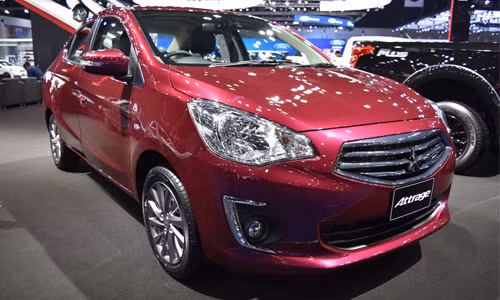 Chi tiết Mitsubishi giá rẻ Attrage giá 305 triệu đồng