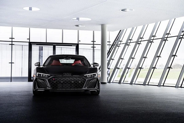 Audi R8 2021 Black Panther cực ngầu, chỉ 30 chiếc trên toàn thế giới