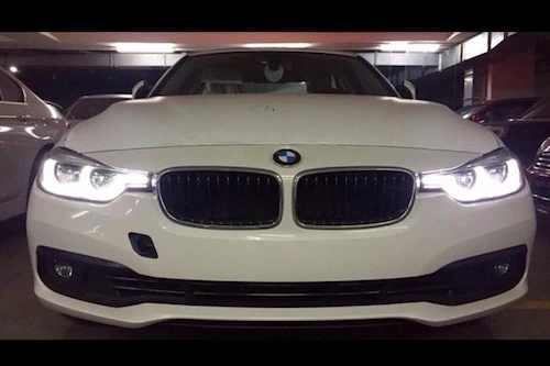BMW 3 Series 2016 giá 1,439 tỷ sắp đến tay khách Việt