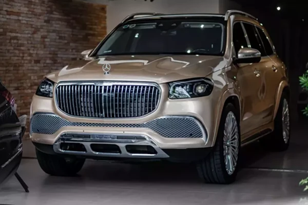 Mercedes-Maybach GLS480 mới cứng chạy 230km rao bán lỗ cả tỷ đồng
