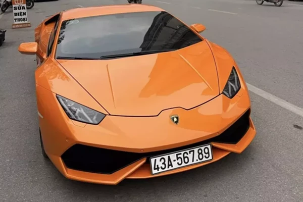 Lamborghini Huracan biển sảnh rồng Đà thành về tay đại gia Hà Nội