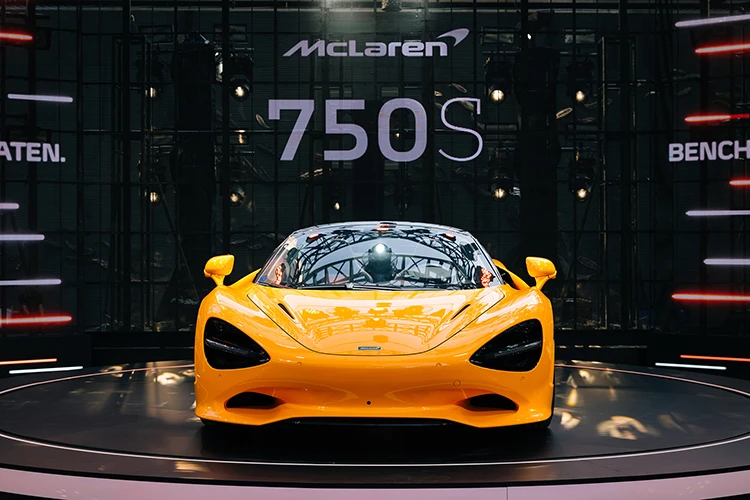 McLaren 750S Spider giá 25 tỷ đầu tiên Việt Nam về tay hot TikToker 