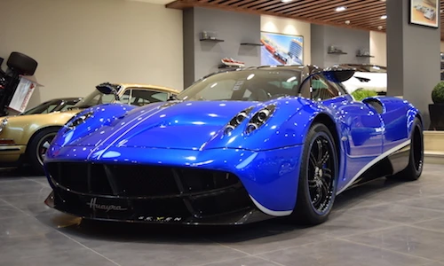 Chi tiết siêu xe Pagani Huayra đầu tiên trên Thế giới