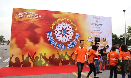 Sôi động sinh nhật diễn đàn Otofun 9 tuổi tại Hà Nội