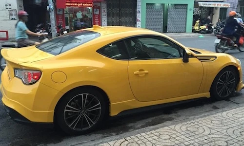 Xế thể thao “hàng độc” Scion FR-S Release tới VN