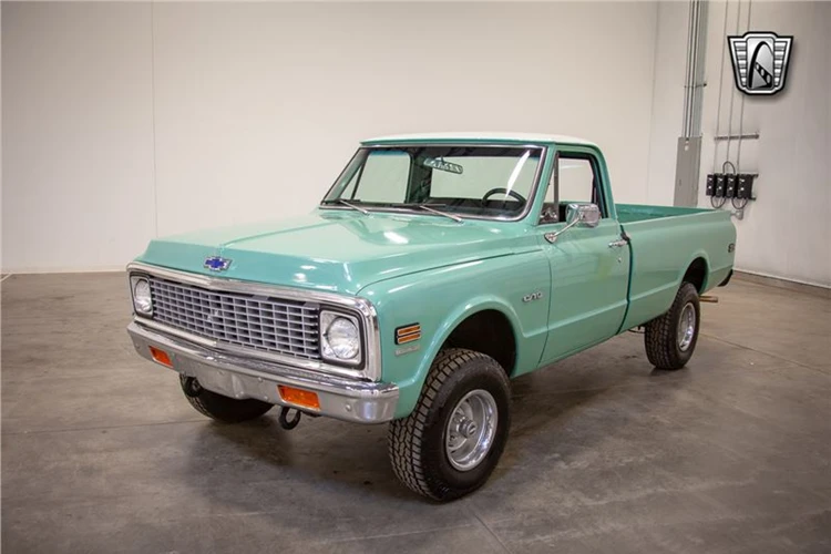 “Mật danh” K10 hàng độc cập bến Việt Nam tham dự Gumball 3000 2024