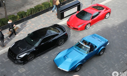 “Tam hùng” siêu xe Ý, Mỹ, Nhật lăn bánh tại Canada