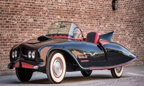 Tận mục Batmobile cổ siêu dị trước phiên đấu giá