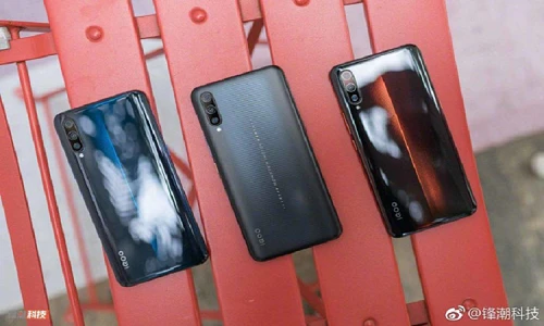 Smartphone vô danh cấu hình ngang Note10, giá từ 450 USD