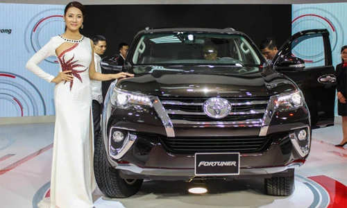 Top xe SUV 7 chỗ có doanh số giảm mạnh tại Việt Nam